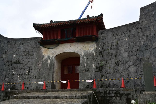 首里城(2)：継世門