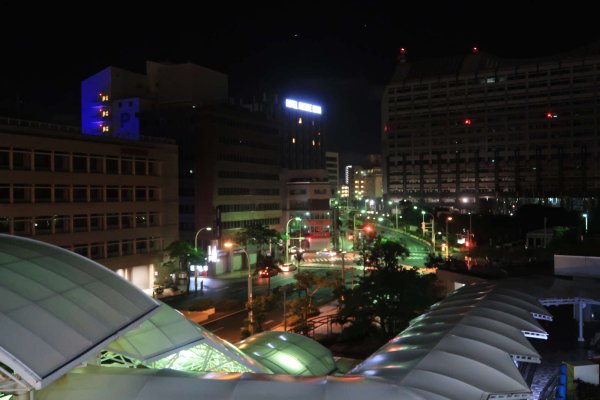 JAL CITY那覇の早朝