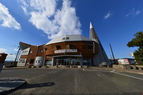 犀川駅：駅舎