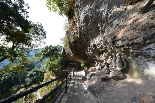 羅漢寺：参道