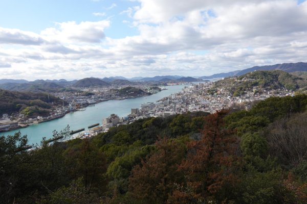 奥之院への山道(5)：尾道水道