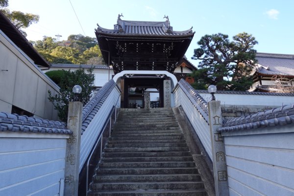 妙宣寺：山門