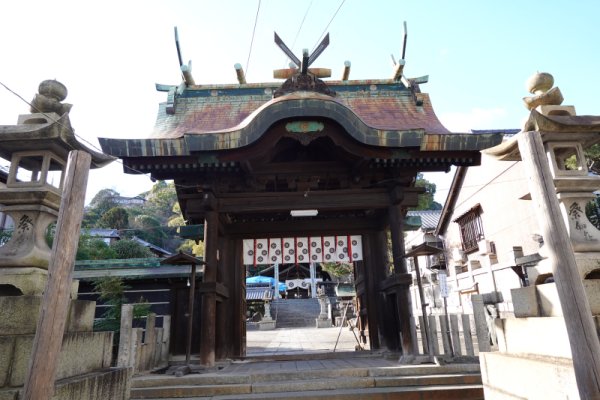 艮(うしとら)神社：二の鳥居