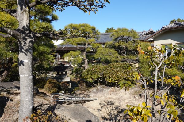 福寿会館：御庭