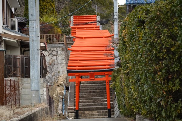 大島神社：参道