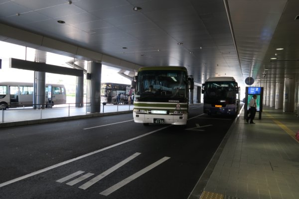 呉駅行のリムジンバス