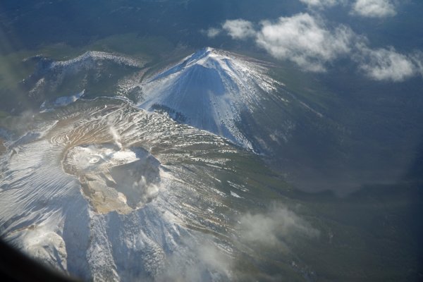 阿寒富士と雌阿寒岳