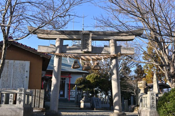 眉山(2)：劔山神社