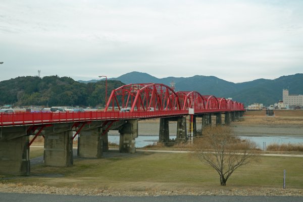 赤鉄橋