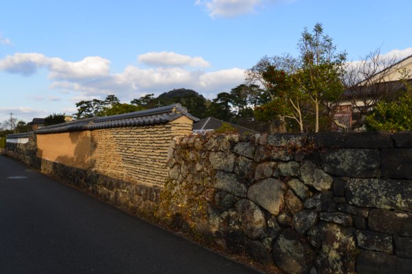 萩の町：土塀