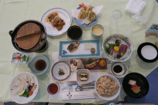 ２日目の夕食