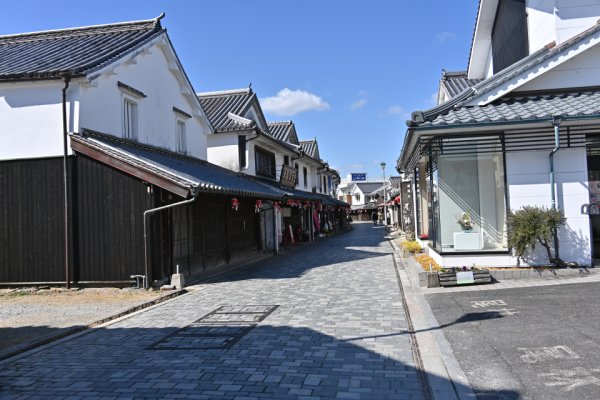 柳井：白壁の街並み