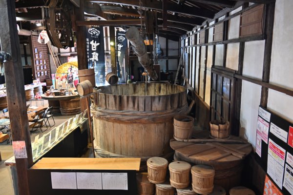 佐川醤油；資料館と売店