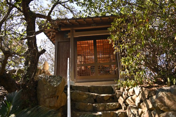 巌門山十一面観音菩薩