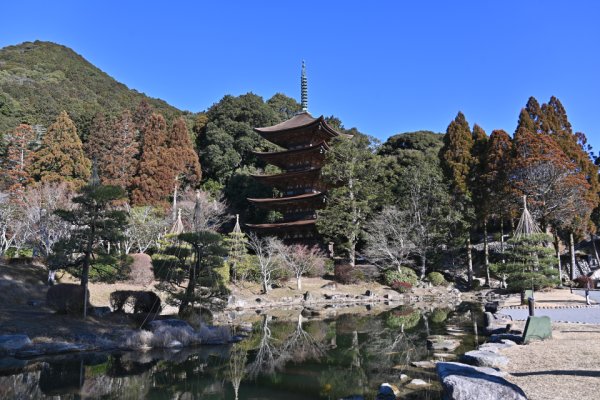 瑠璃光寺：五重の塔