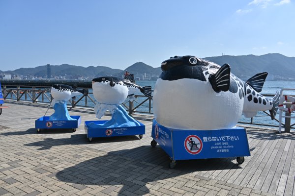 カモンワーフ：フクのオブジェ