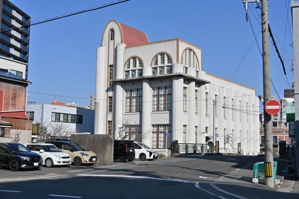 旧逓信省下関電信電話課庁舎