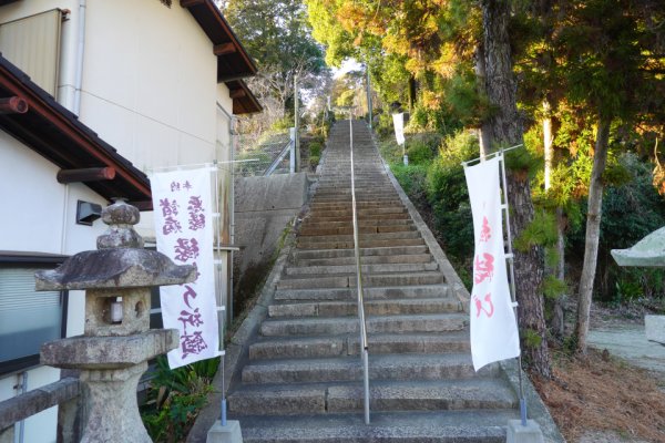湯田温泉：熊野神社参道