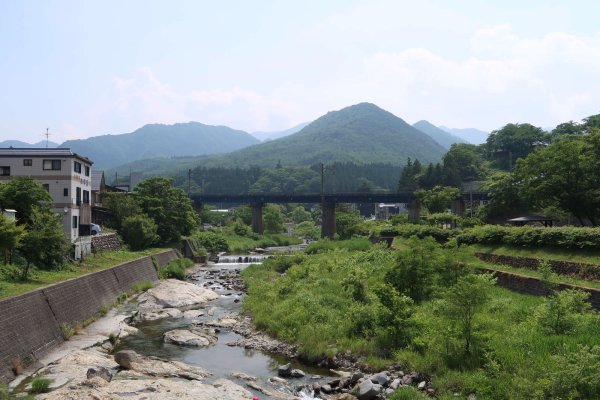 山寺の街(2)：立谷川